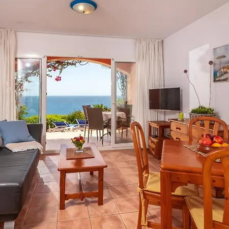 Residencial Playa Mar Apartment Cala Mandia  Exterior photo